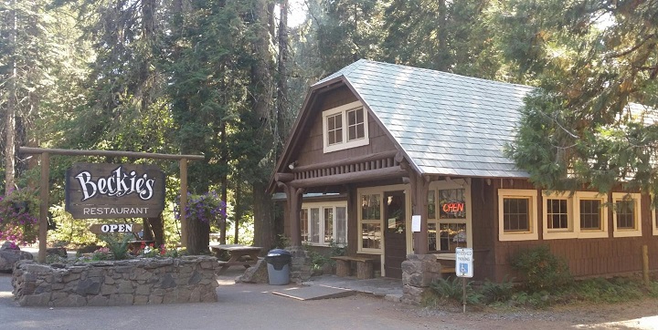 beckies restaurant at crater lake